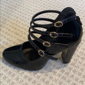 NWOT Di Valentini Heels